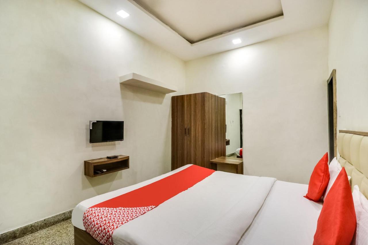 Oyo 28789 Hotel Adarsh Bilāspur Extérieur photo